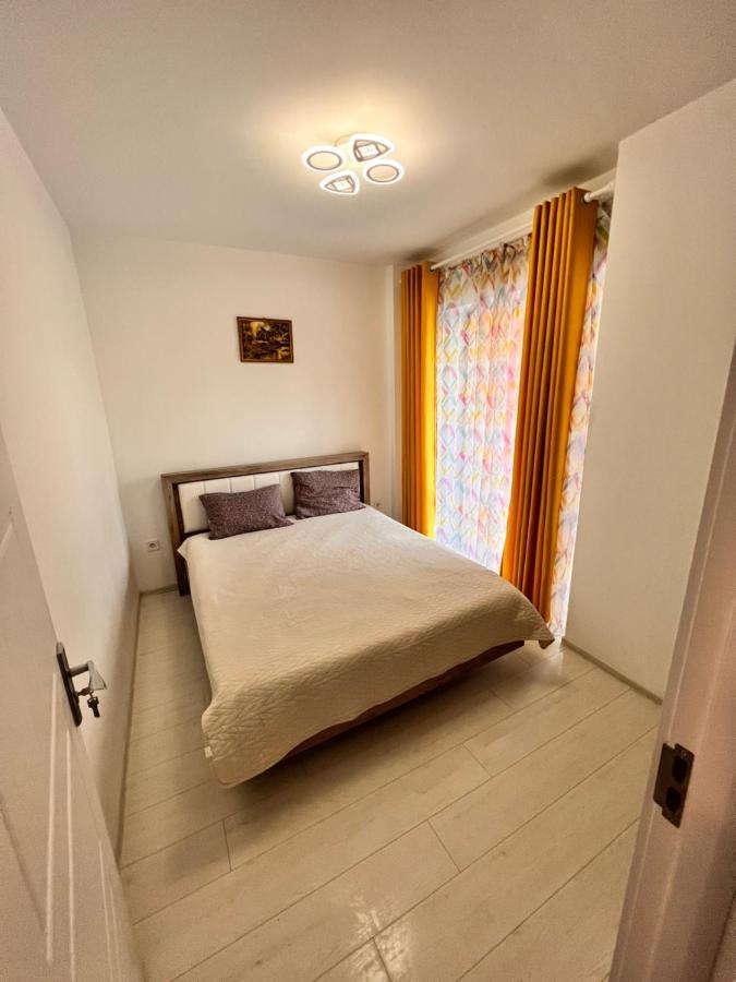 2 Rooms Apartment Airy & Bright Relax Iasi Exterior foto